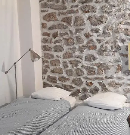 Des Iris Affittacamere 4*