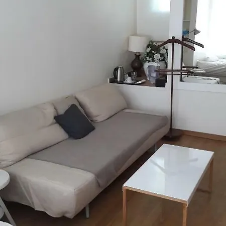 Des Iris 4* Parigi